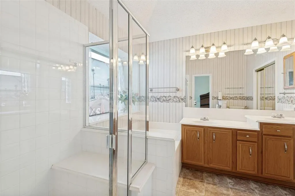 1153 Bay Side Drive
