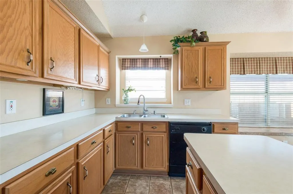 1153 Bay Side Drive
