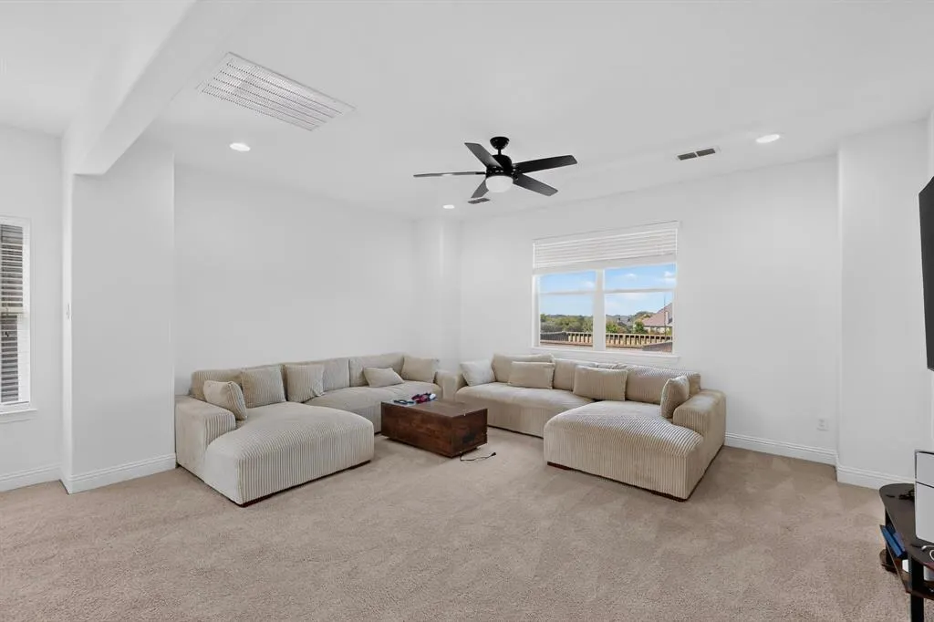 6606 Windward View Drive