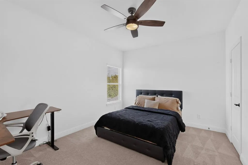 6606 Windward View Drive
