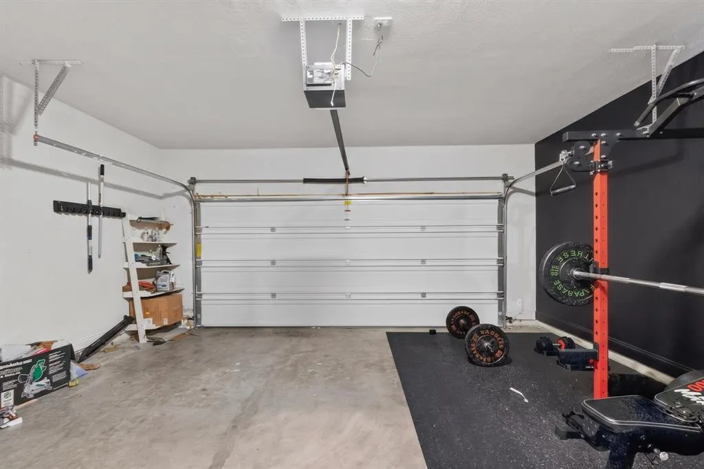6606 Windward View Drive