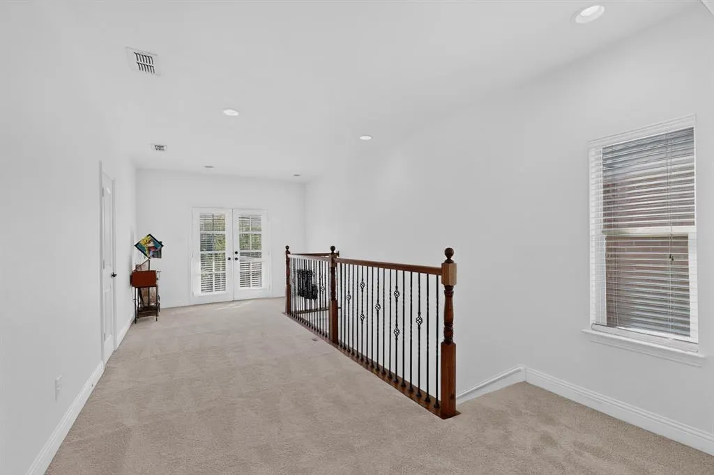 6606 Windward View Drive
