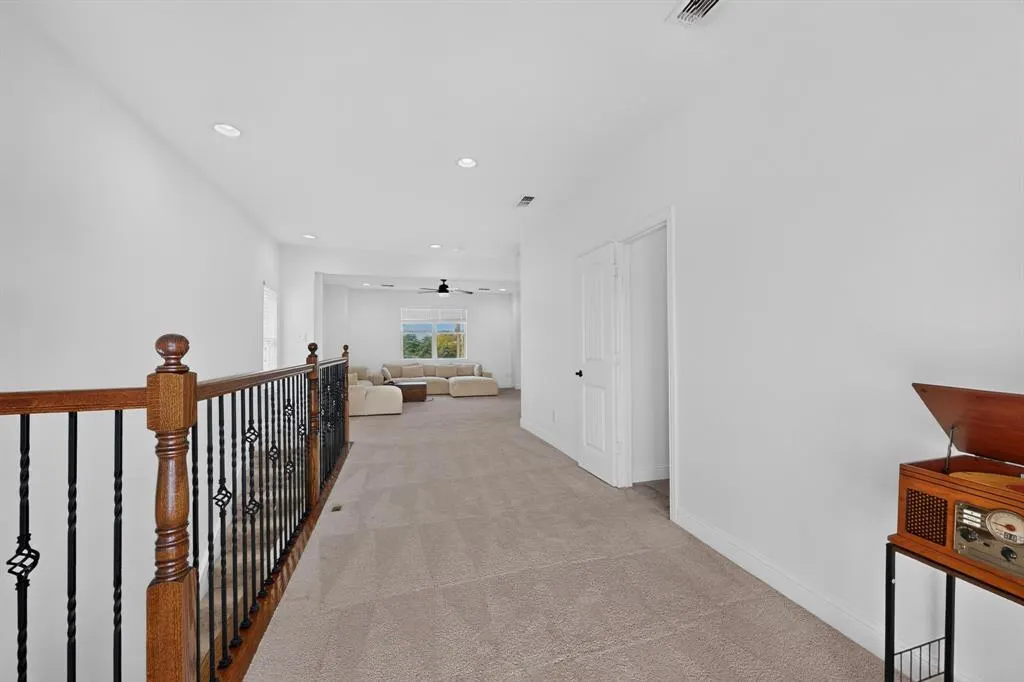 6606 Windward View Drive