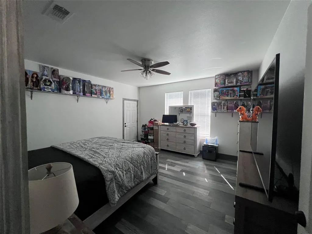 201 Darien Drive