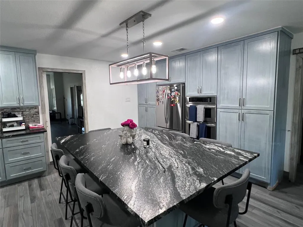 201 Darien Drive