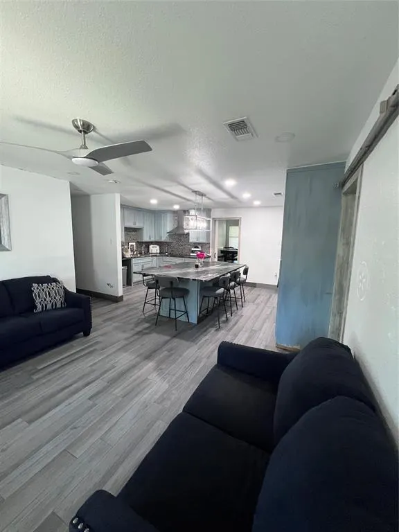 201 Darien Drive