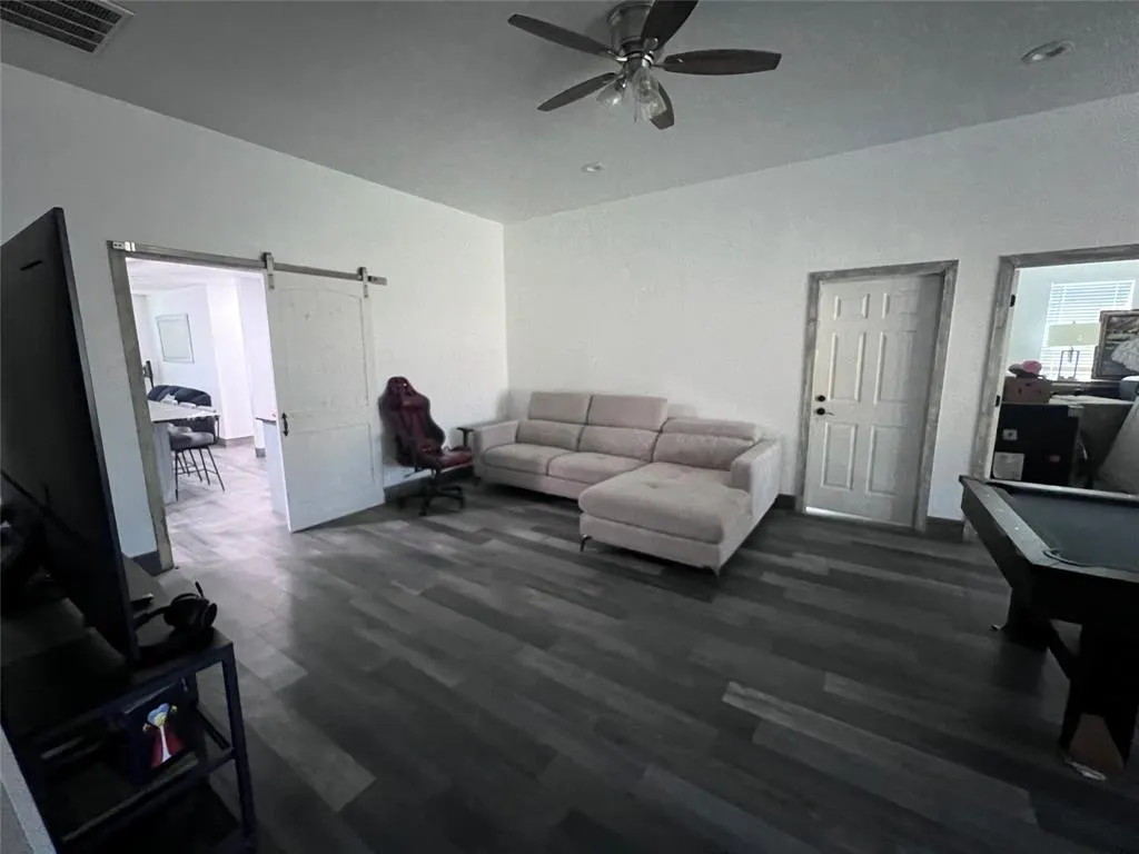 201 Darien Drive