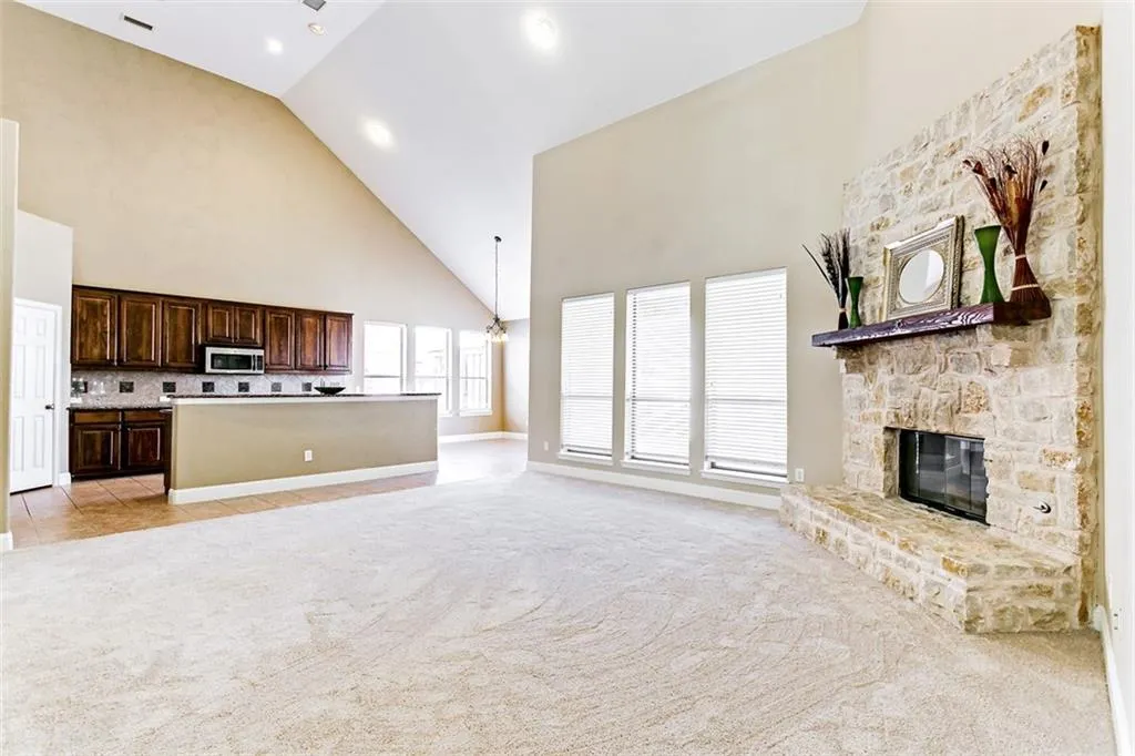 9686 Avalon Drive