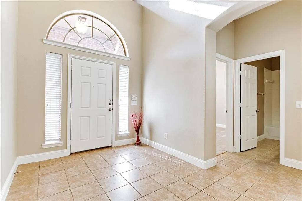 9686 Avalon Drive
