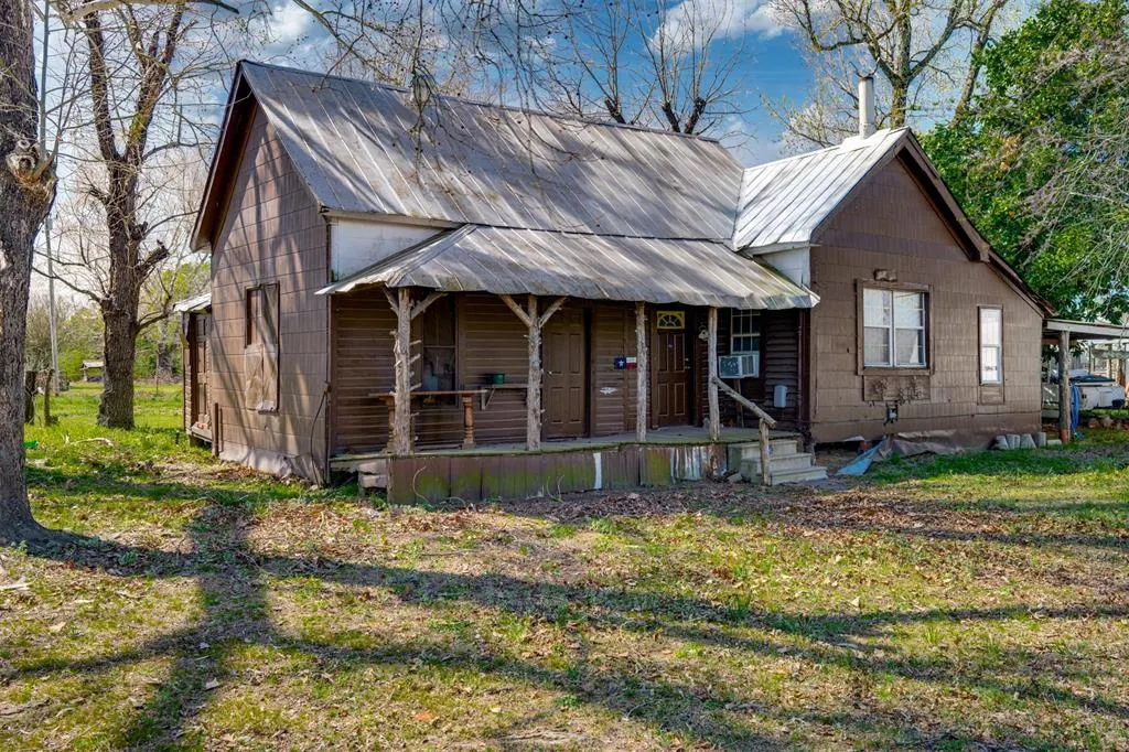 48 County Road 2360