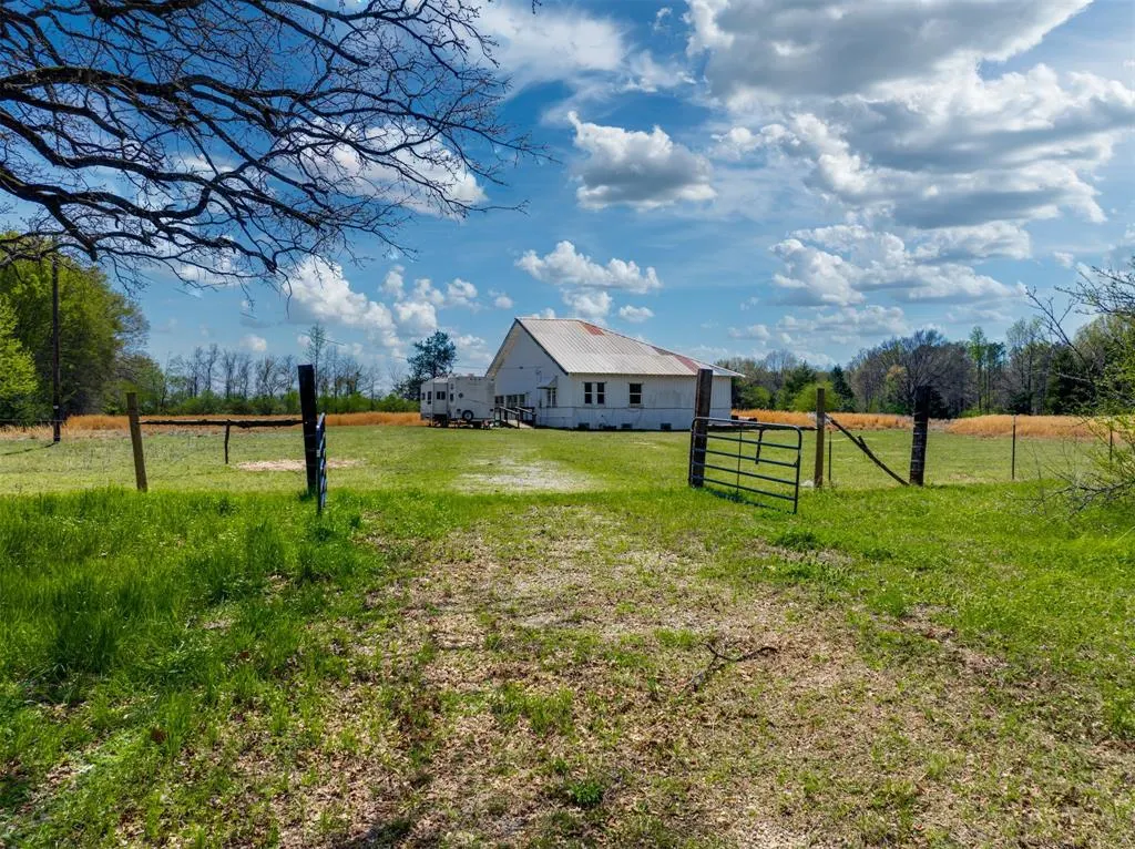 48 County Road 2360