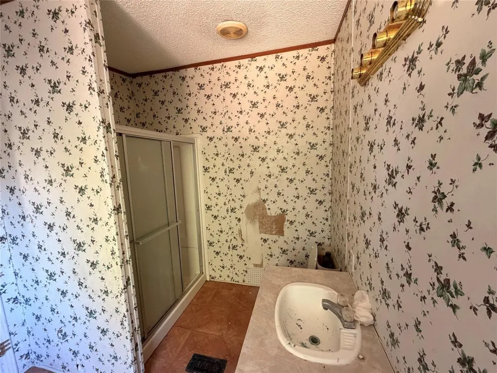 704 Lazy Springs Drive