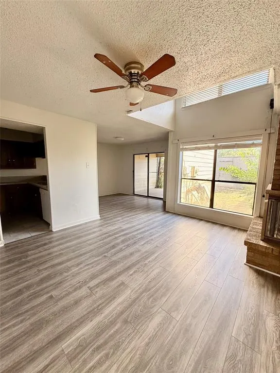 4146 Towngate Boulevard