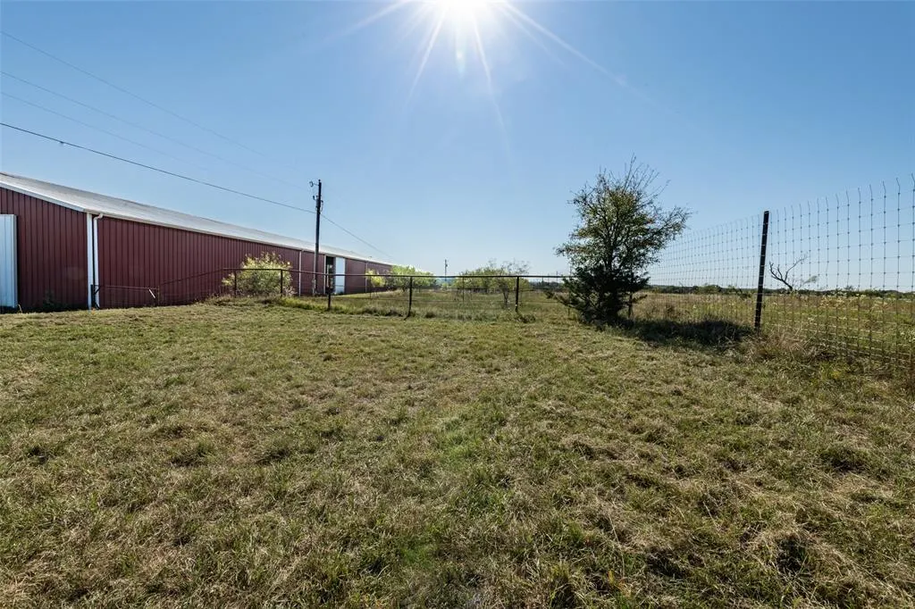 1868 County Road 3208