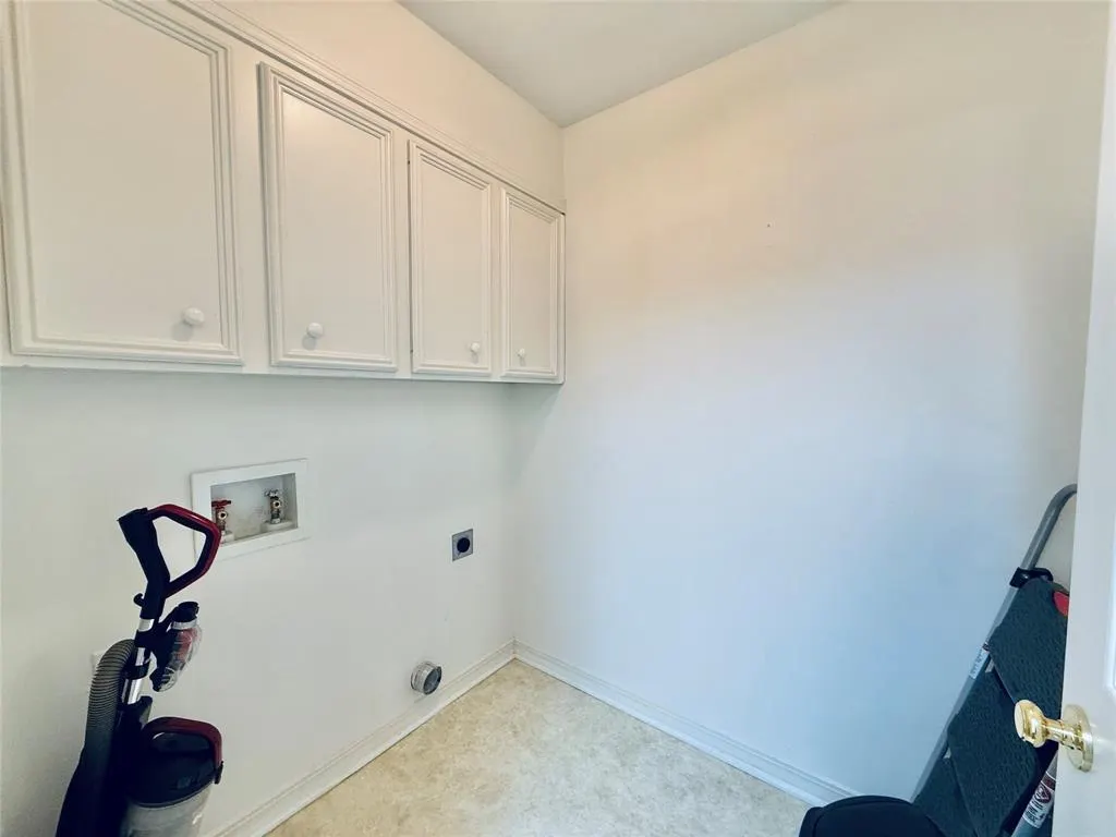 131 Fountain View