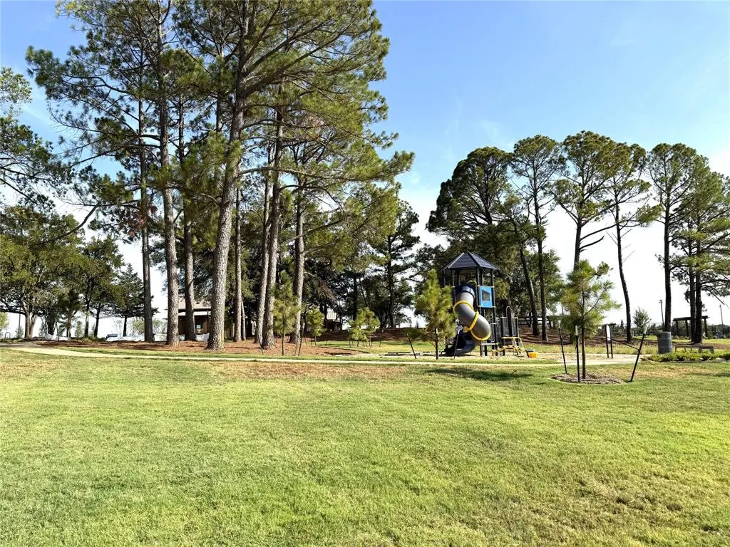 2557 Guineas Lane