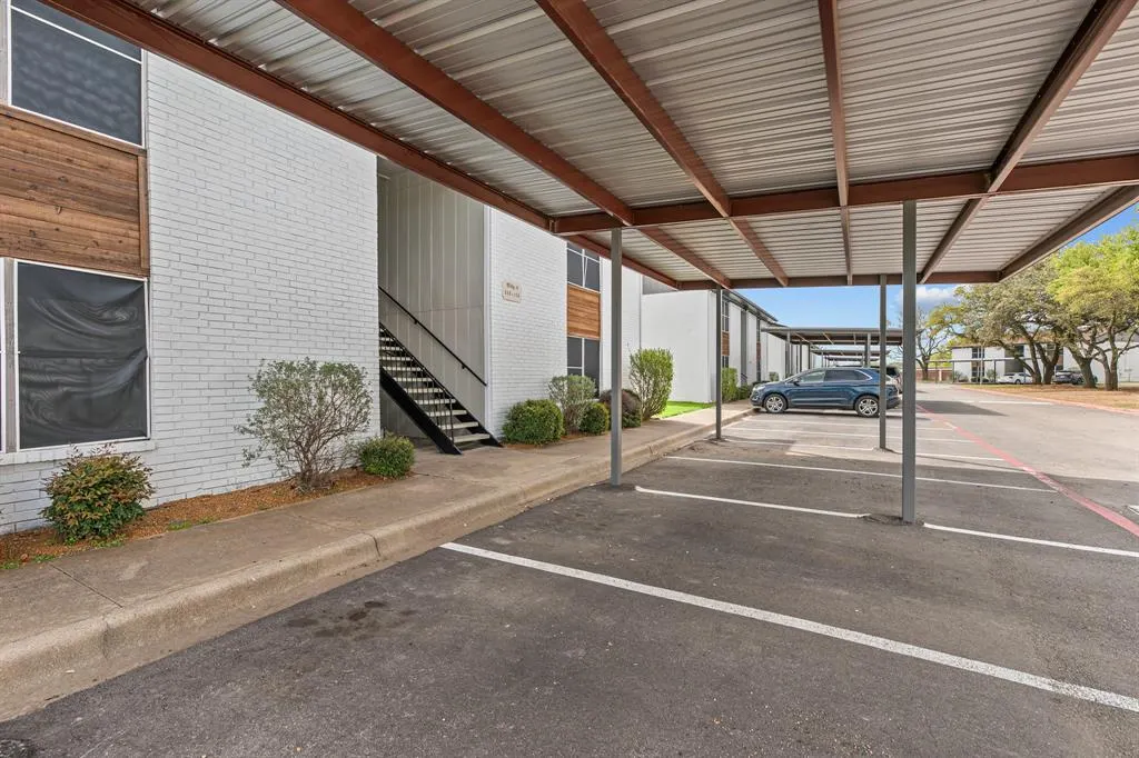 1301 W Hwy 287 ByPass #117