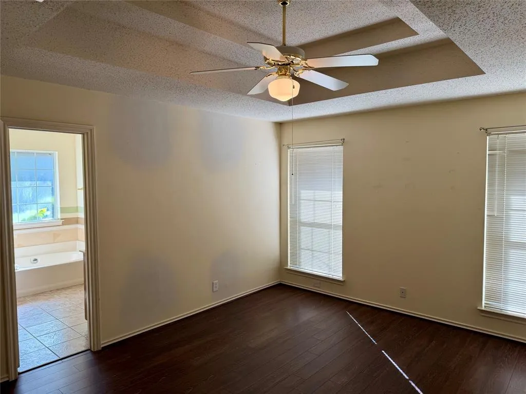 2604 Oak Park Drive