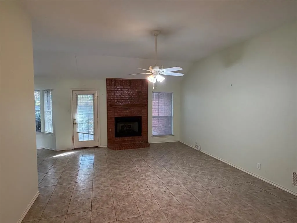 2604 Oak Park Drive