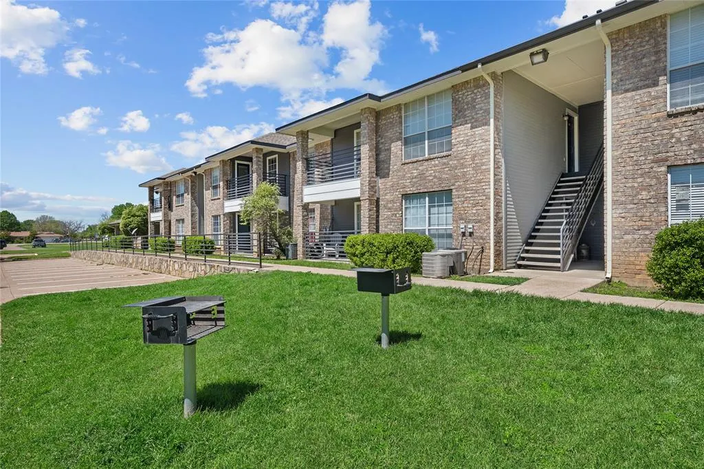 170 Henderson Street #3207