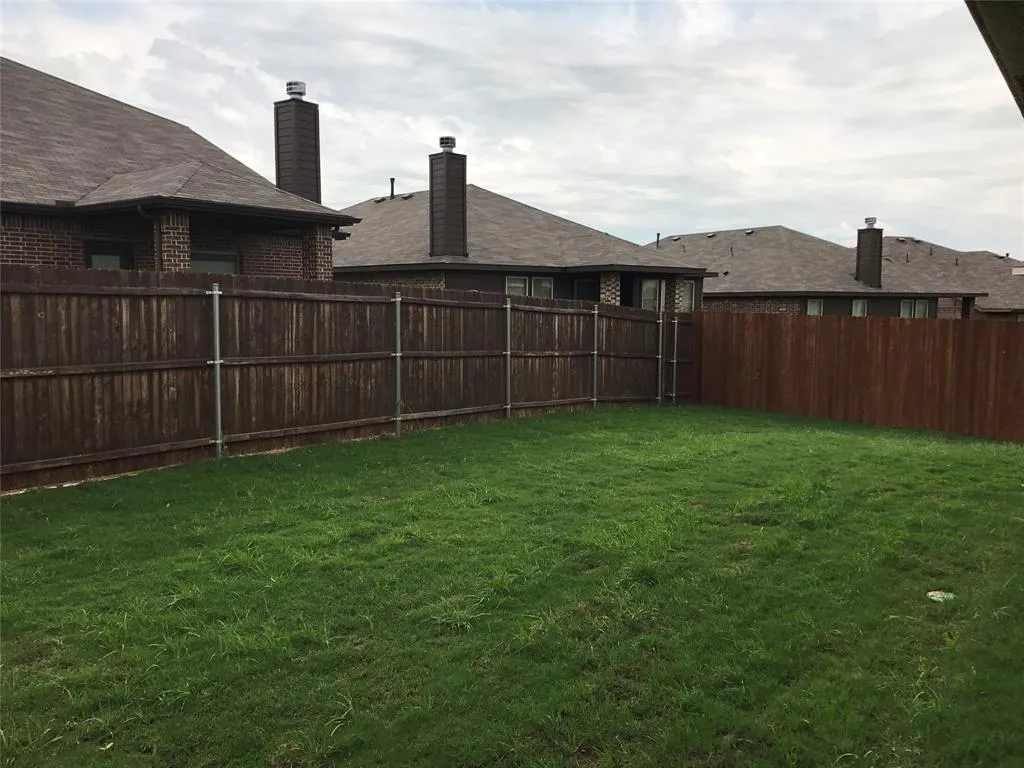 2821 Saddle Creek Drive