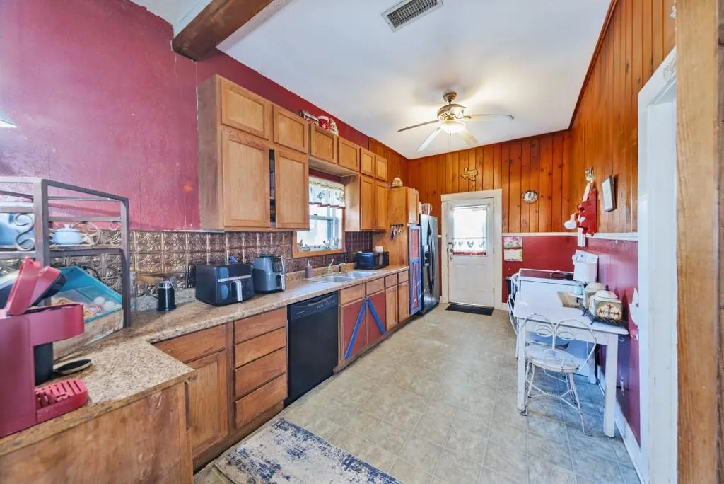 335 Chaparral Road