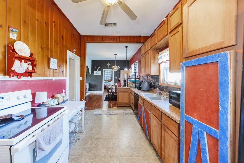 335 Chaparral Road