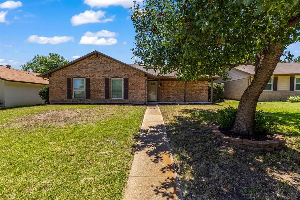 1644 Glenhill Lane