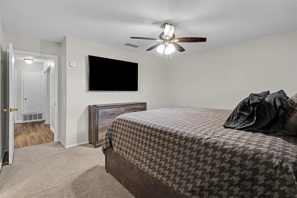 1644 Glenhill Lane