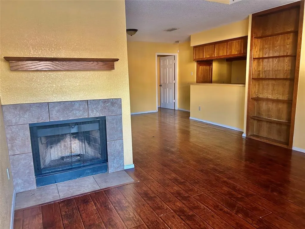 2310 Miguel Lane
