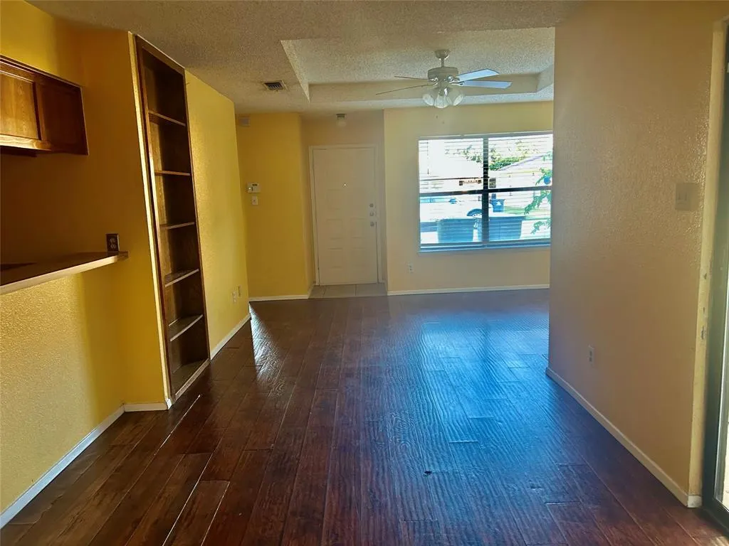 2310 Miguel Lane