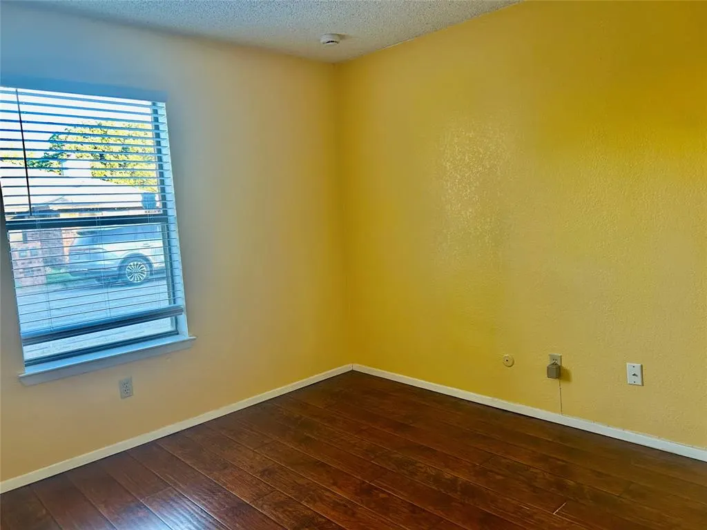 2310 Miguel Lane