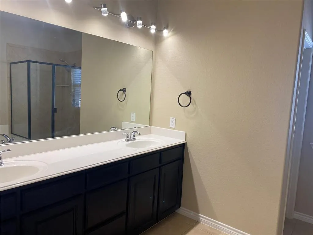 4232 Comanche Drive