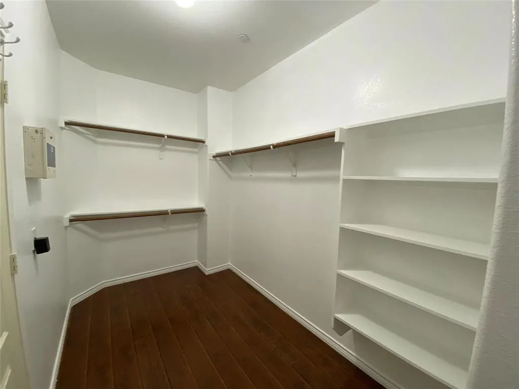 4232 Comanche Drive