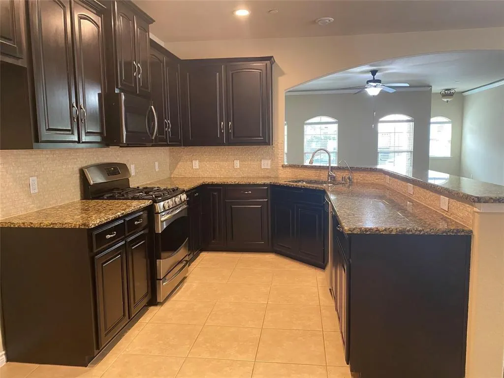 4232 Comanche Drive