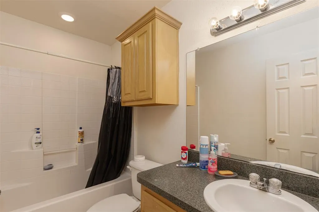 2601 W County Road 3306