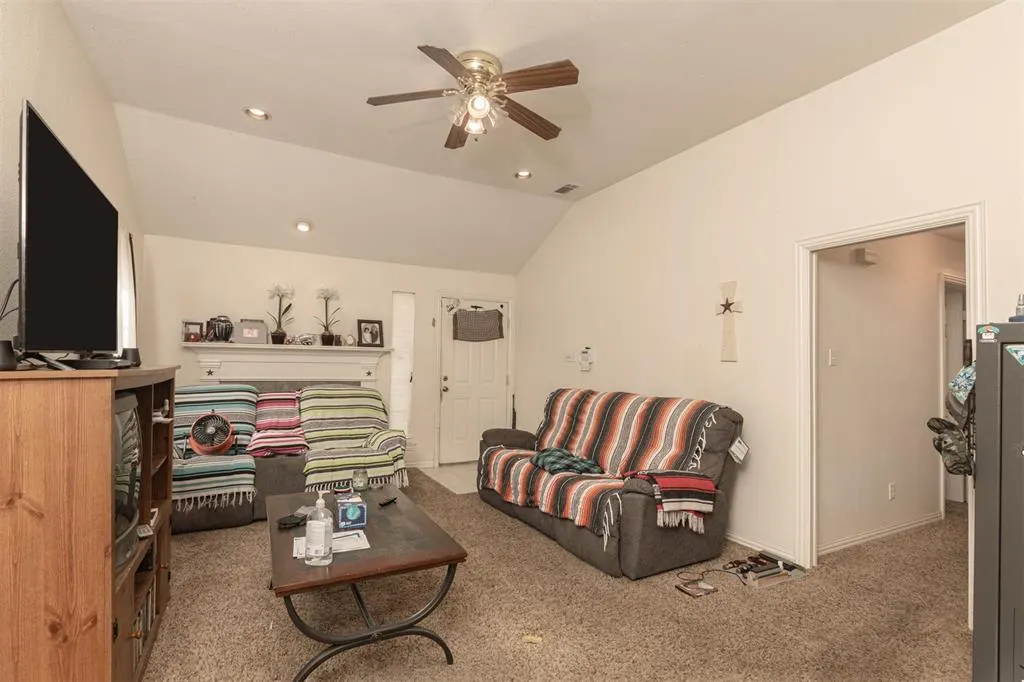 2601 W County Road 3306