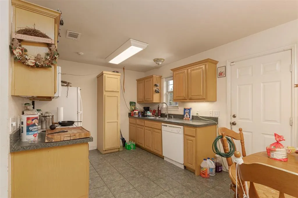 2601 W County Road 3306