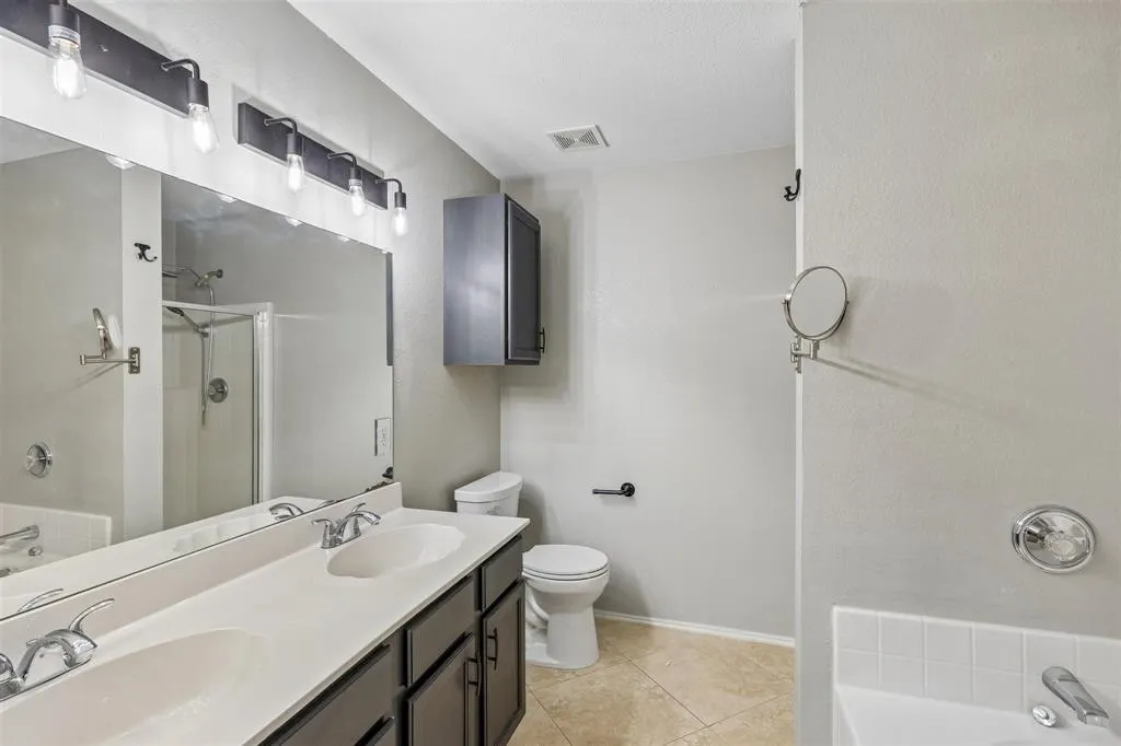 2333 Bradford Pear Drive