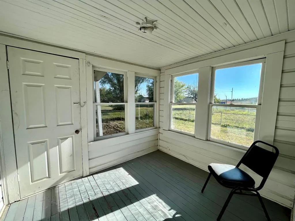 110 N Hwy 34 Street