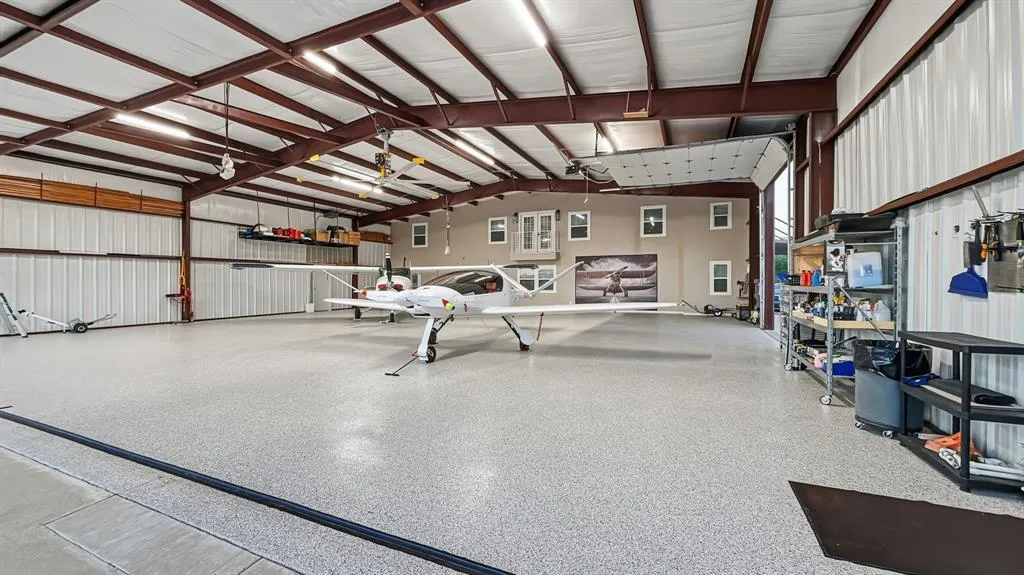 15659 Cessna Road