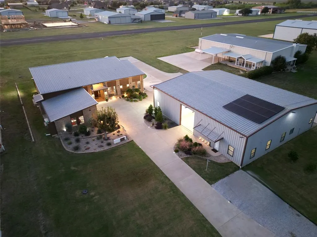15659 Cessna Road