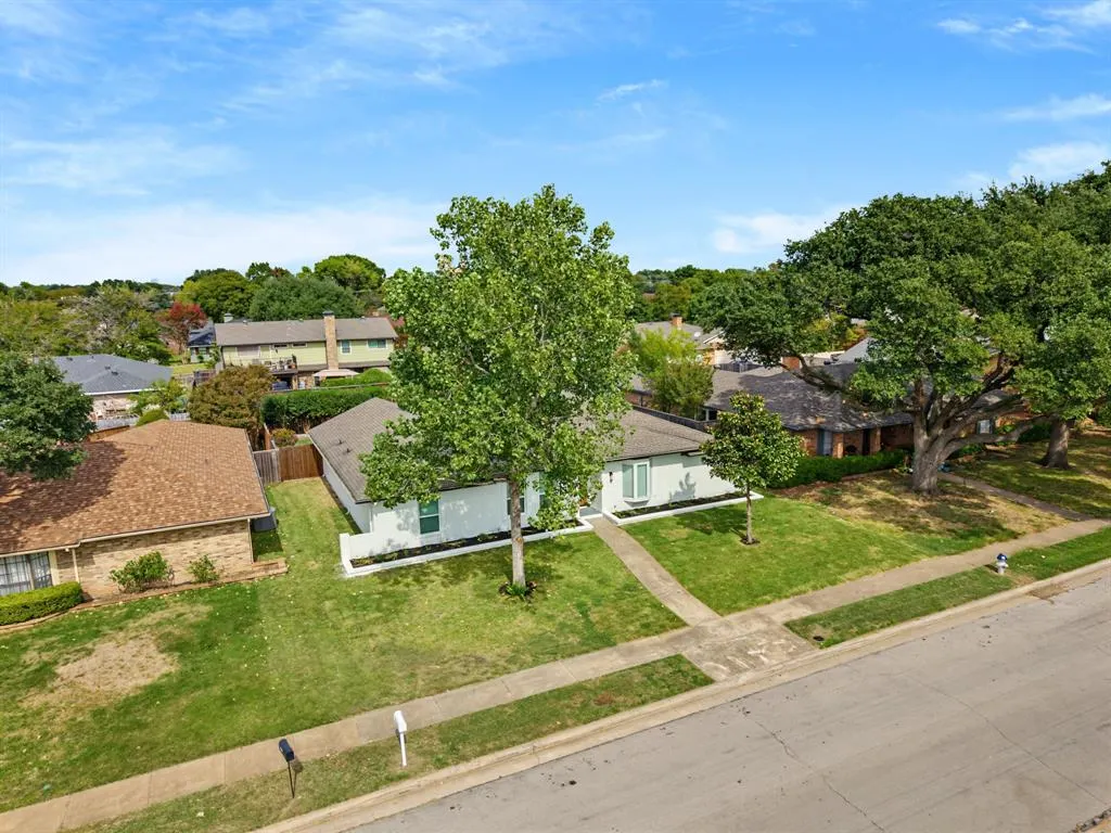 10219 Echo Ridge Court
