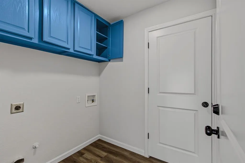 10219 Echo Ridge Court