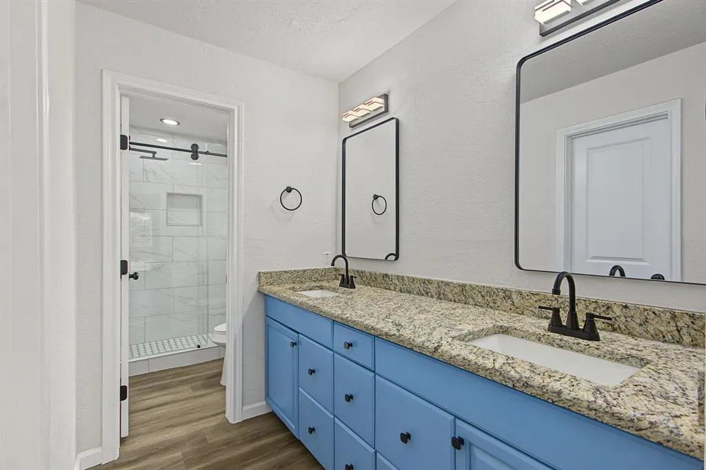 10219 Echo Ridge Court