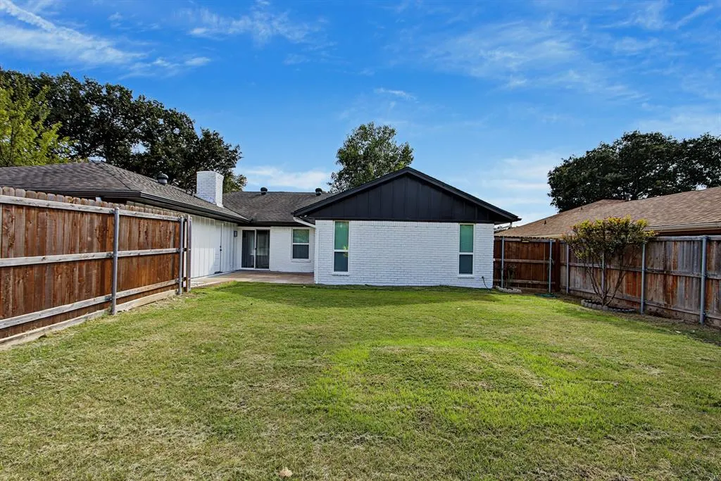 10219 Echo Ridge Court