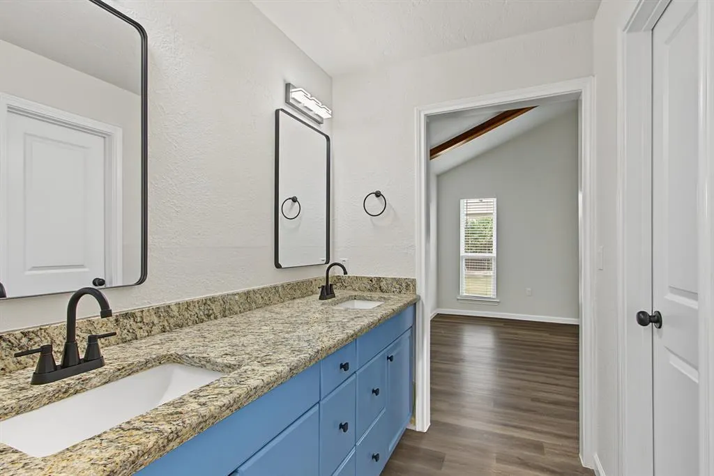 10219 Echo Ridge Court
