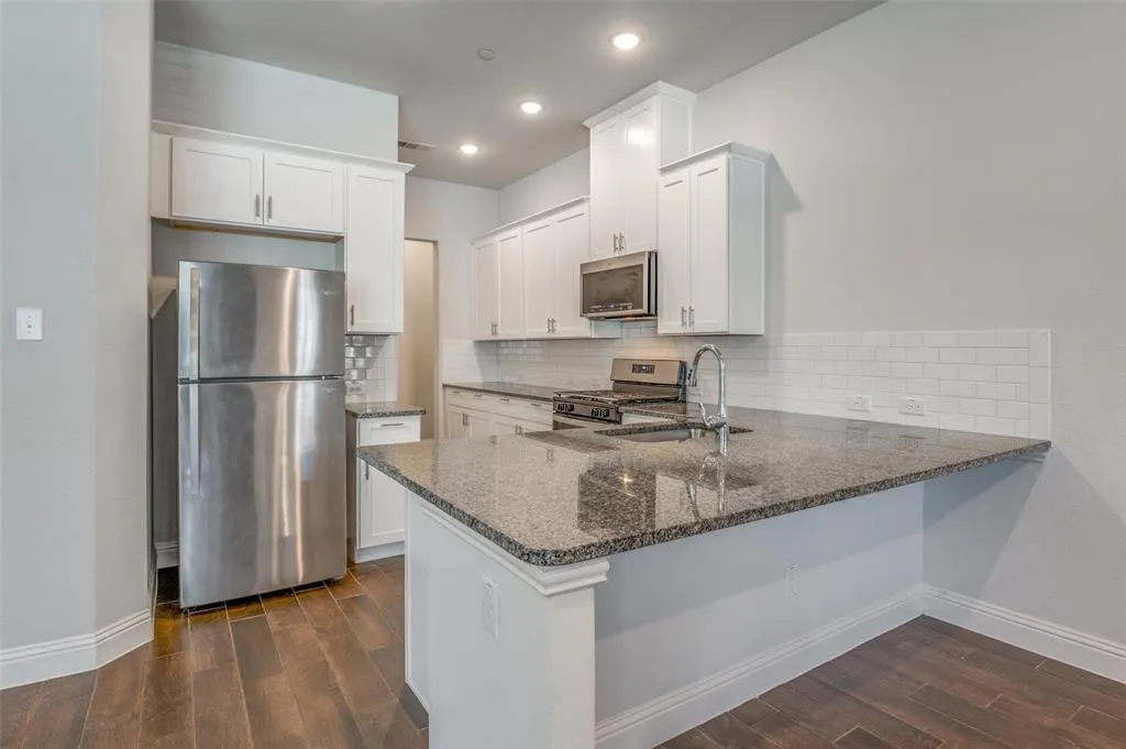 6134 Blythe Drive