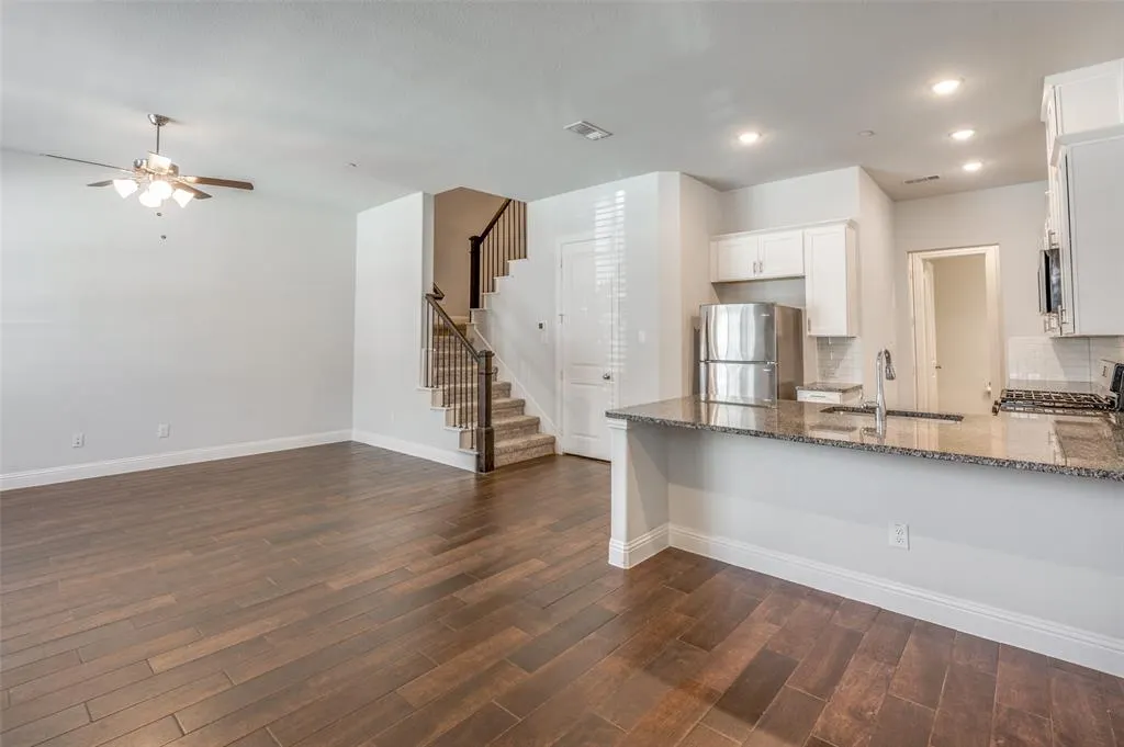6134 Blythe Drive