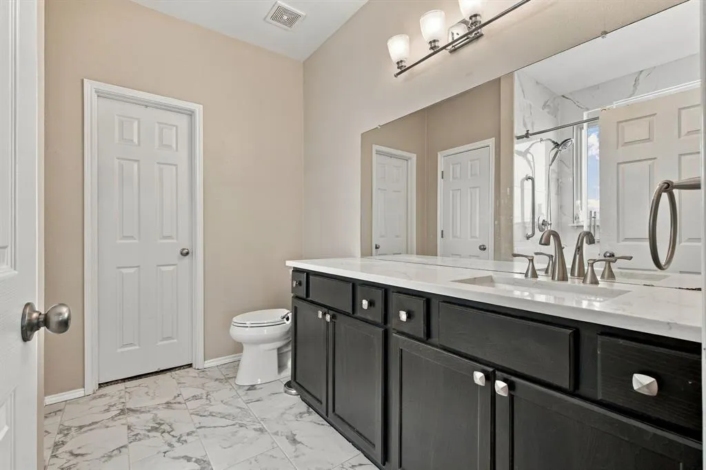 13121 Settlers Trail